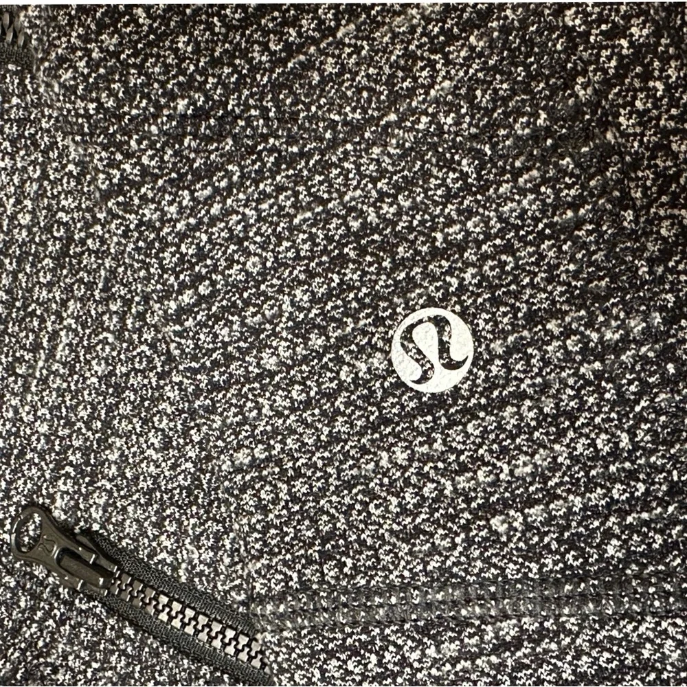 Lululemon Forme Jacket - Picture 7 of 9